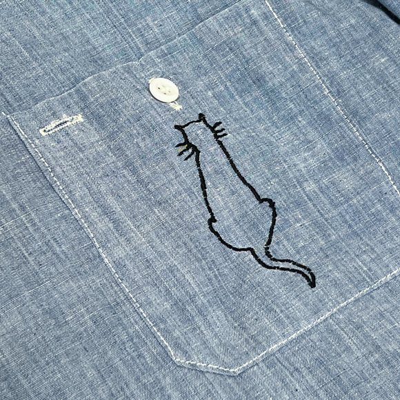 Vintage 1970s Chambray Button Down Shirt | Embroidered Floral + Cats Women's M/L - Picture 8 of 13